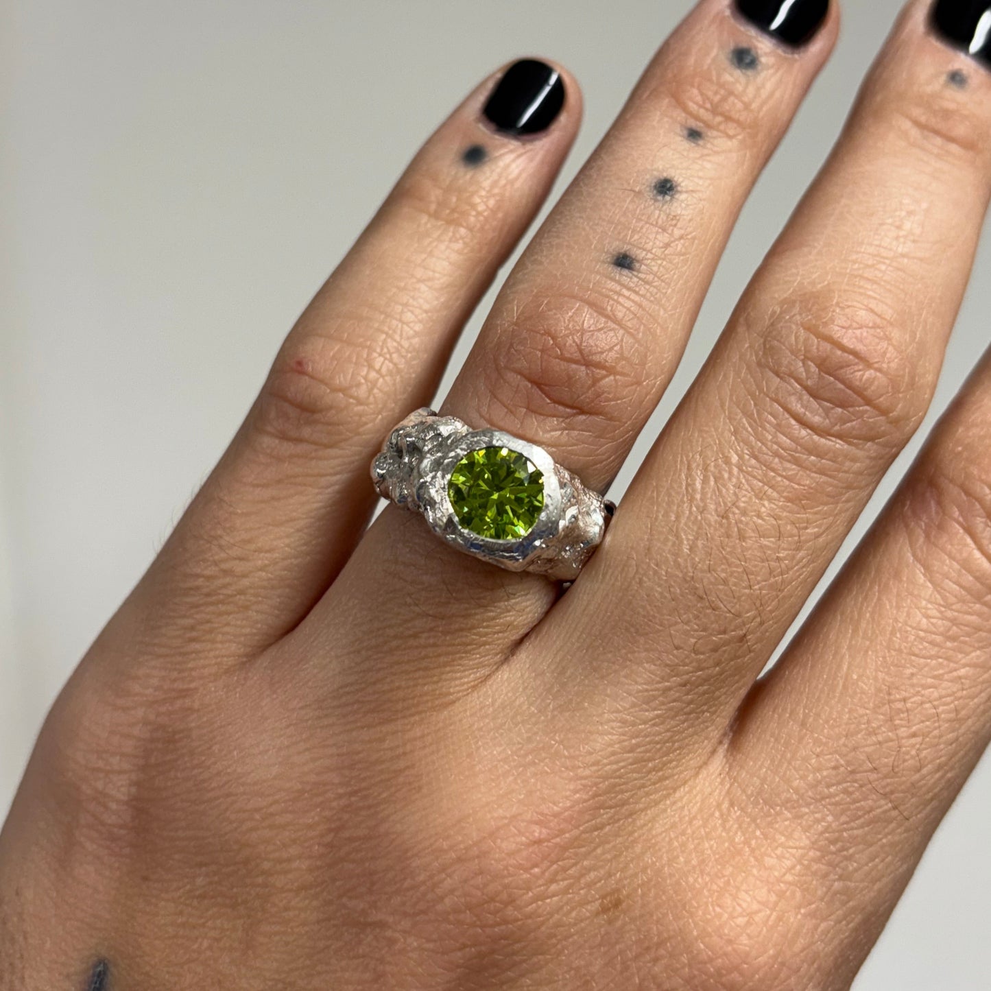 CROCO PLATA PIEDRA VERDE