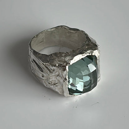 ANILLO PLATA Y CUARZO VERDE