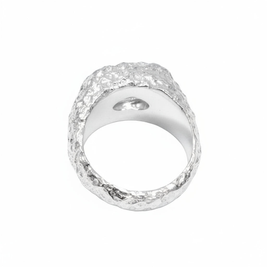 SILVER RING WITH TEXTURE AND GREEN ZIRCONIA