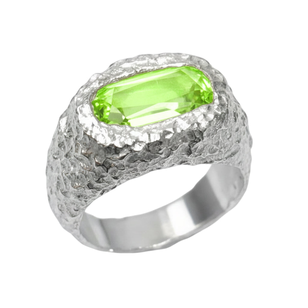 SILVER RING WITH TEXTURE AND GREEN ZIRCONIA