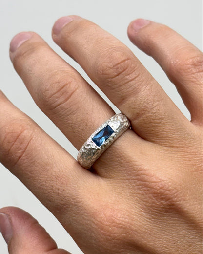 SILVER RING WITH TEXTURE AND BLUE TOPAZ
