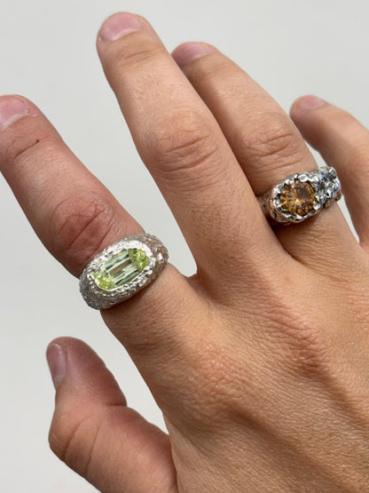 SILVER RING WITH TEXTURE AND GREEN ZIRCONIA